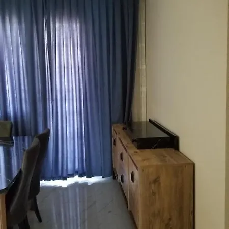 Huge Evleri 1 شقة مرمريس