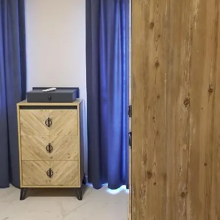 Huge Evleri 1 Daire *