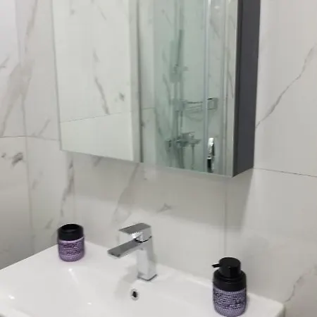 Apartamento Huge Evleri 1 *