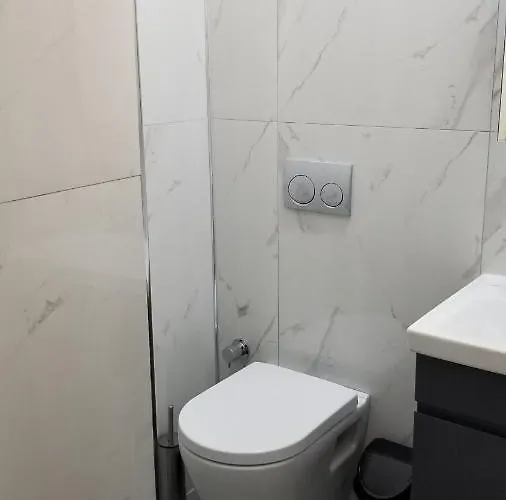 Huge Evleri 1 דירה *