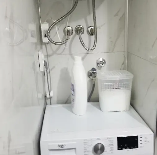 Huge Evleri 1 מרמריס