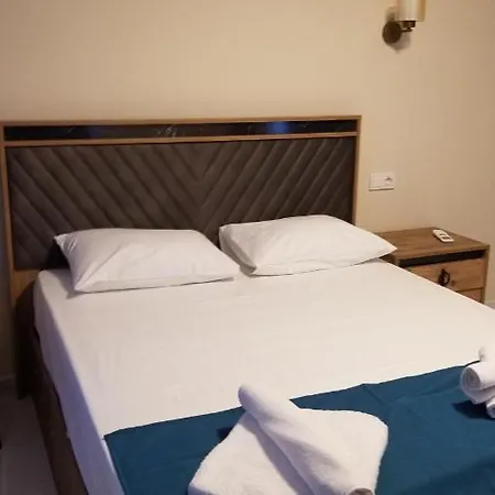 Huge Evleri 1 Апартаменты Мармарис